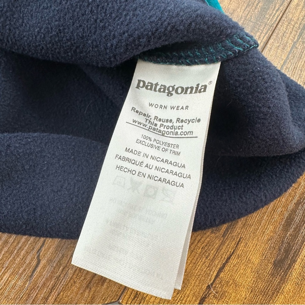 Patagonia Women’s Lightweight Synchilla Snap Pullover Fleece, Elwha Blue, Medium - Picture 13 of 14
